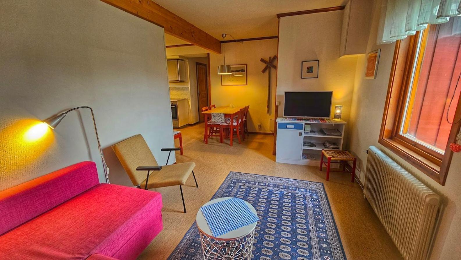 Fjallnaes & Apartment